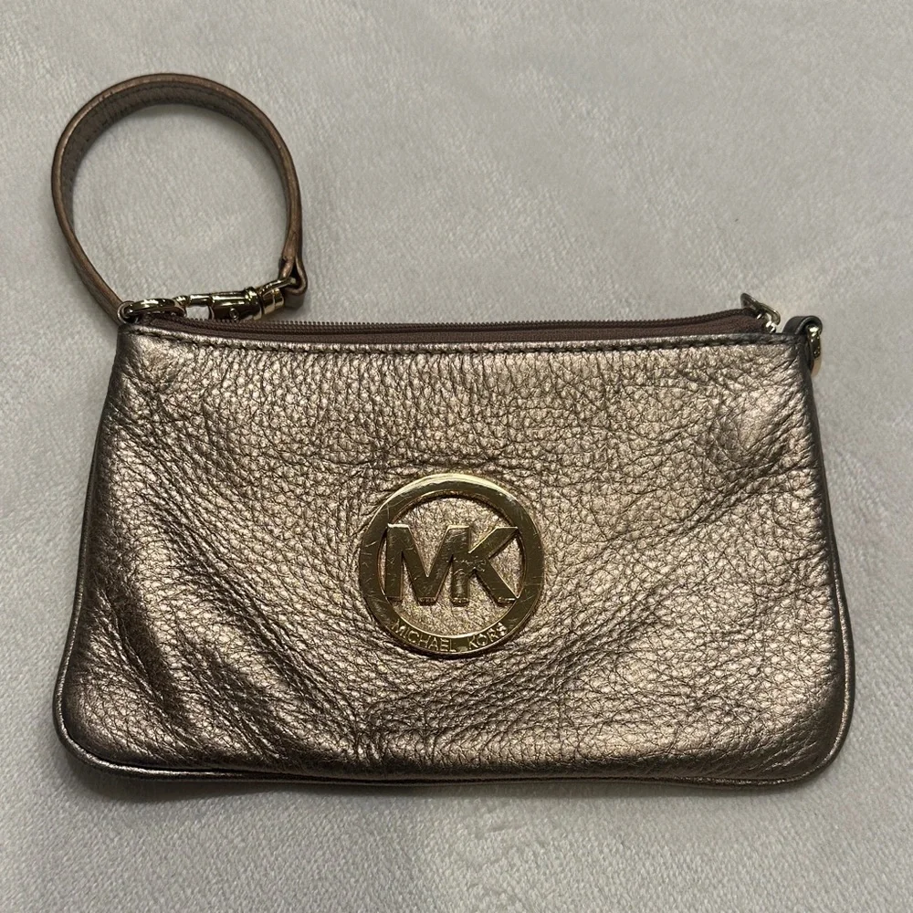 Michael Kors Shimmering Gold Wristlet‎